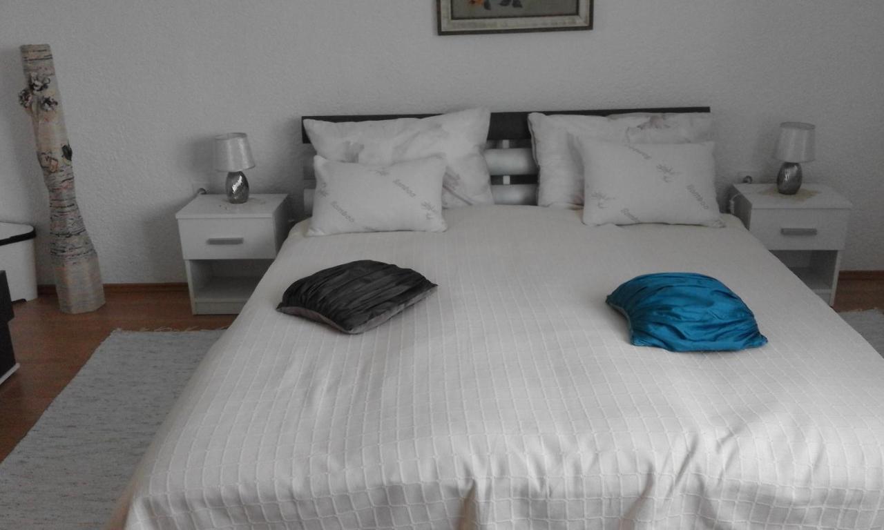 Sobe Za Nocenje Gospic Hotell Eksteriør bilde