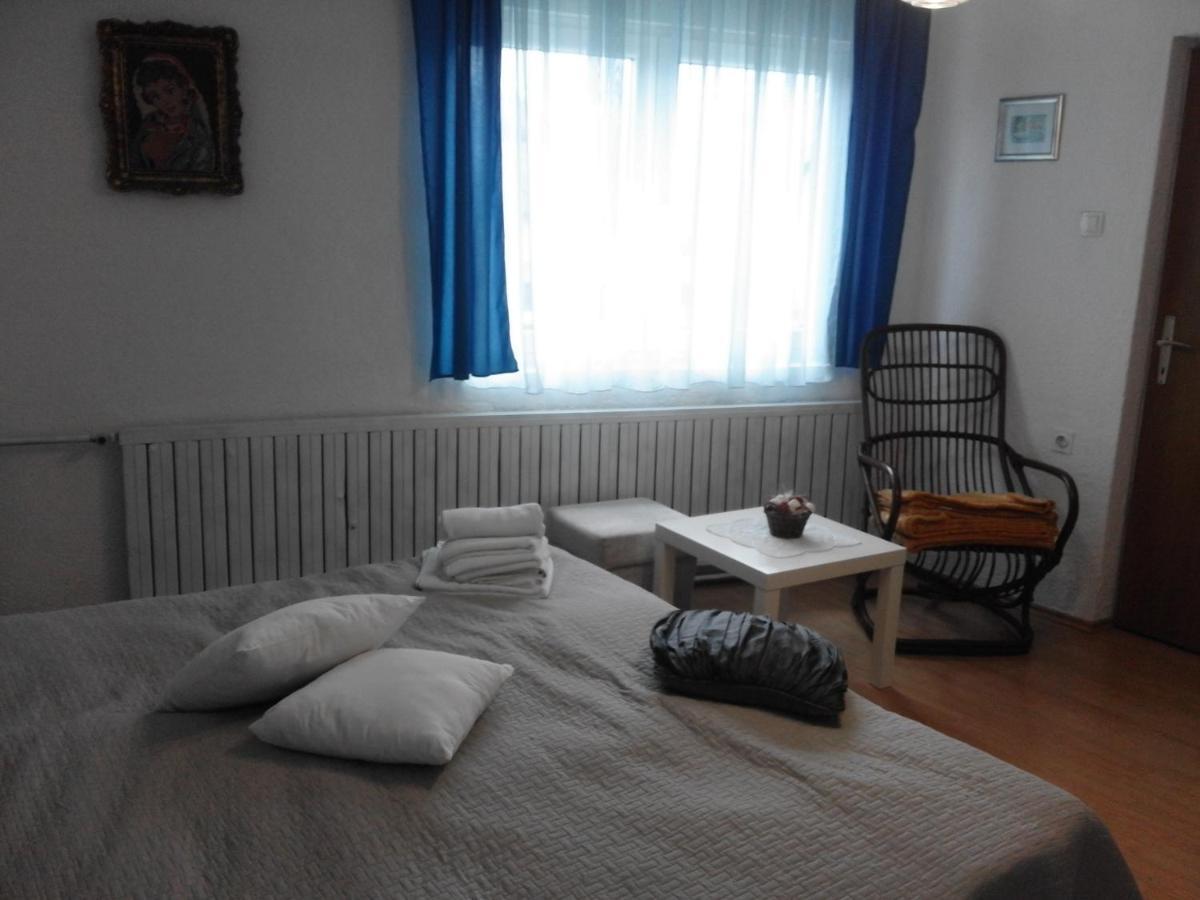 Sobe Za Nocenje Gospic Hotell Eksteriør bilde
