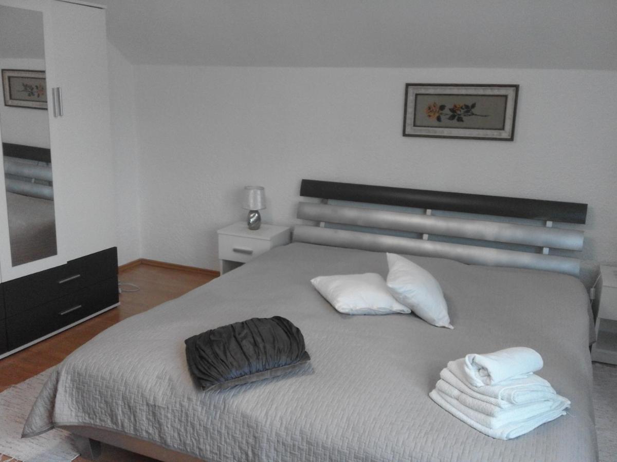 Sobe Za Nocenje Gospic Hotell Eksteriør bilde